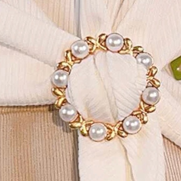 Scarf Tie Buckle Rings for Women - Picture 2 of 3